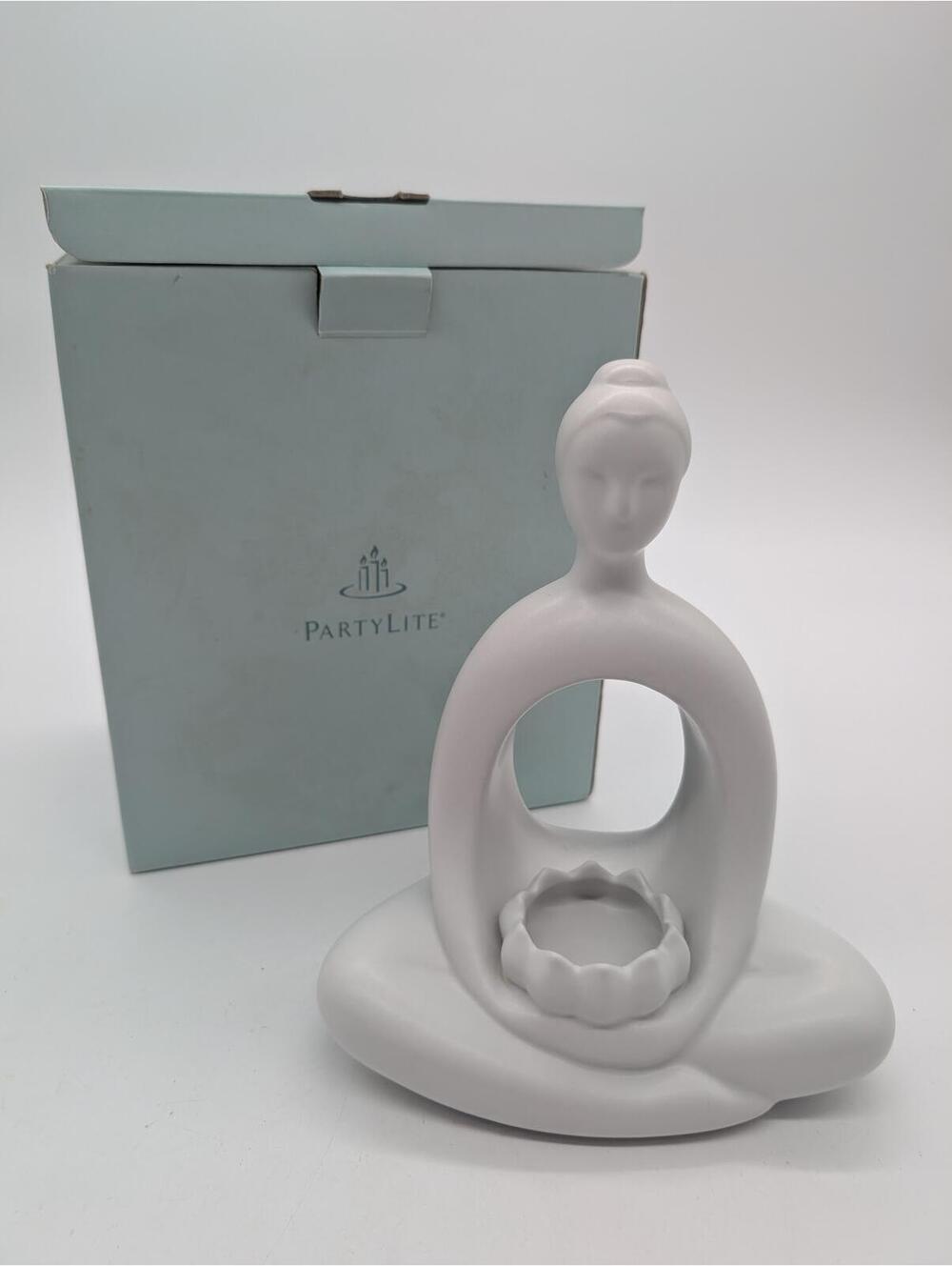 Genuine PartyLite (P90627) Zen / Meditation Tea Lite Candle Holder in Box!